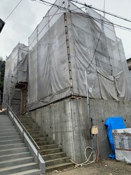 寝屋川市成田町戸建の物件外観写真